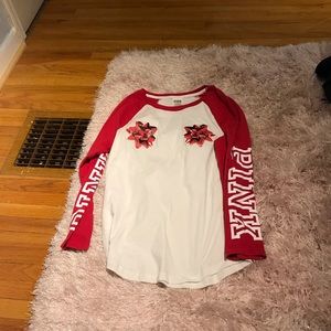VS Pink Christmas top